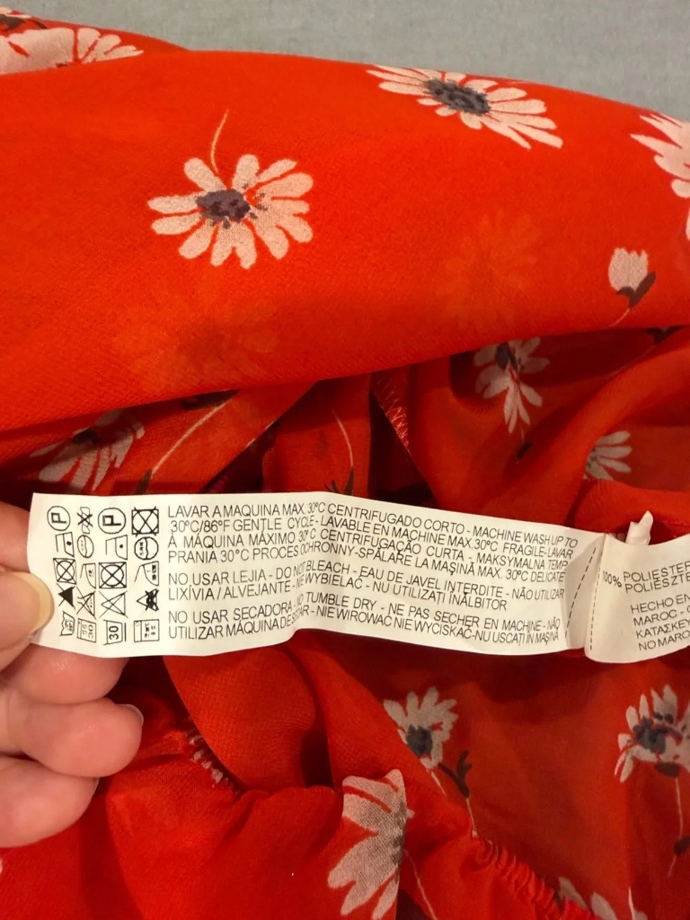 Zara Basic Bright Red Daisy-Print Short Sleeve Blouse XS